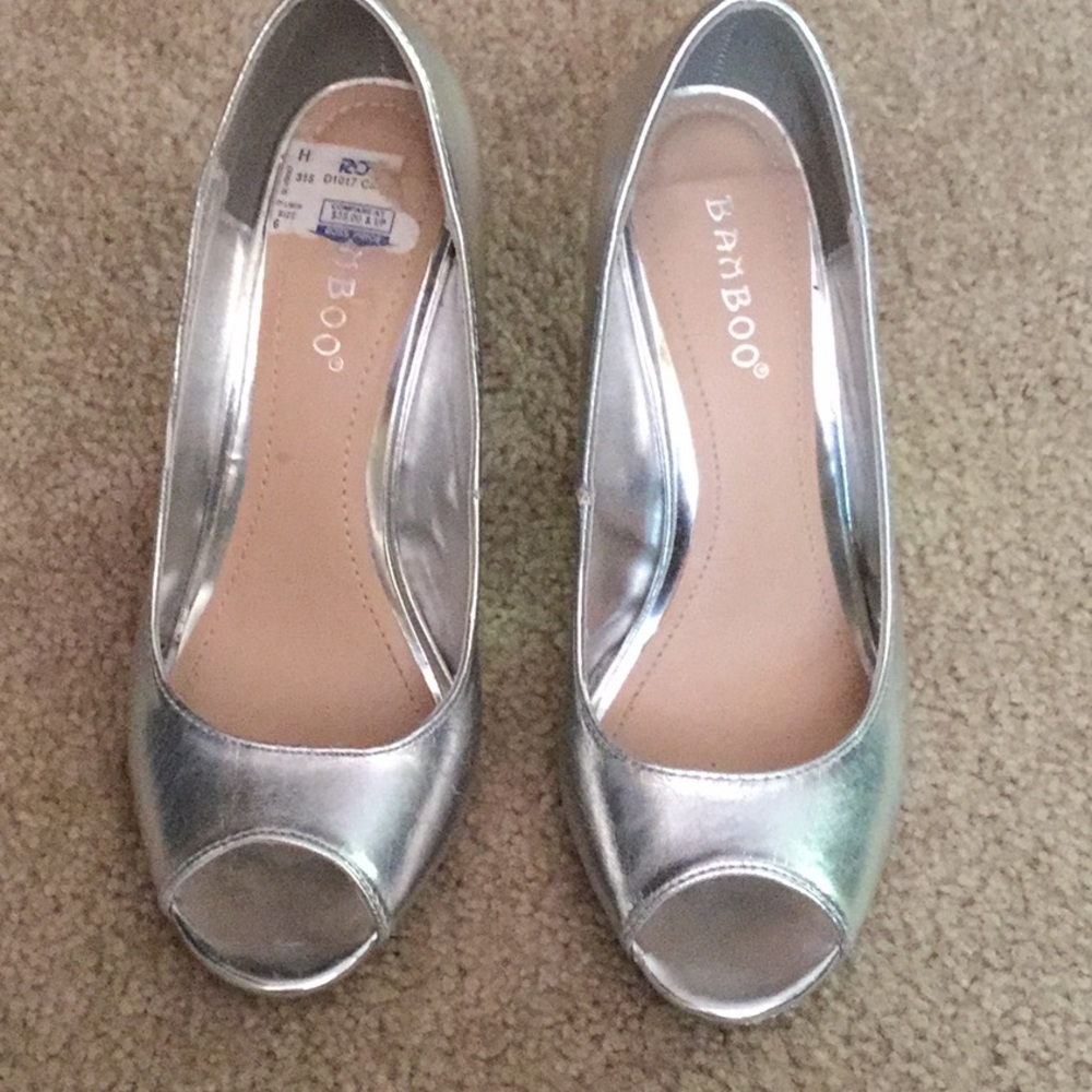 Bamboo Wedged Shoes